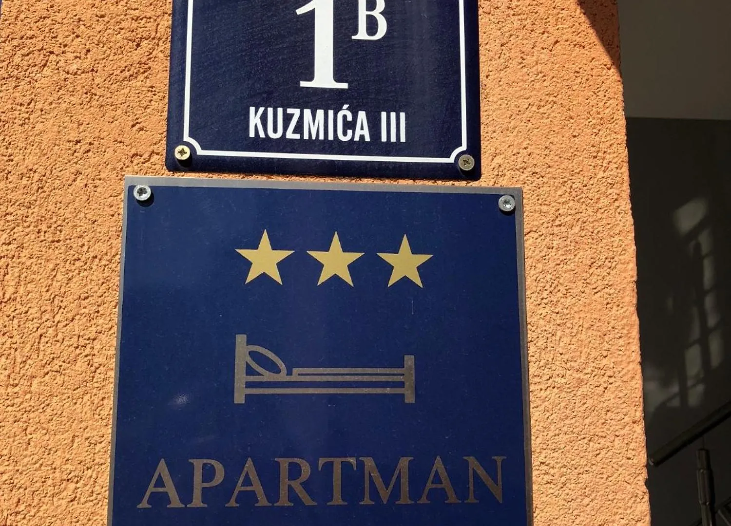 Penthouse Dea Bye The Sea Apartment Okrug Gornji